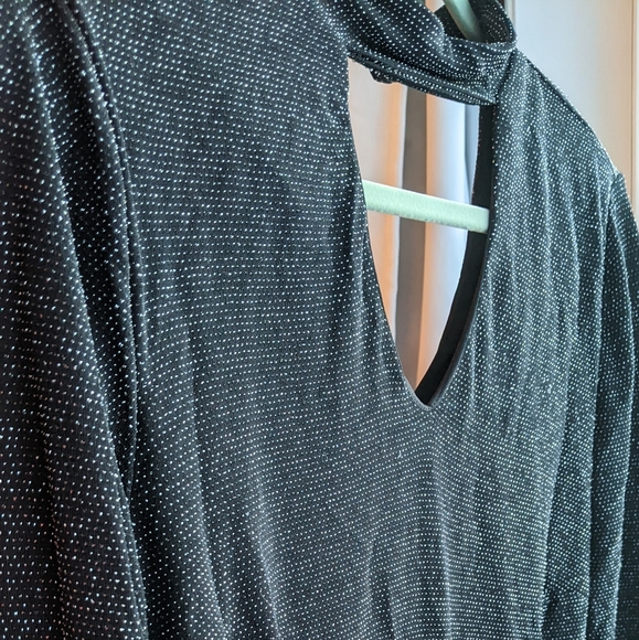 Maternity beautiful dress black with sparkle - Picture 2 of 4